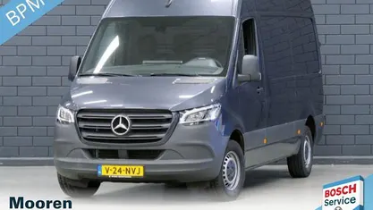 Grijs Occasion 2026 Mercedes Sprinter Van | € 39.950 (Super prijs)