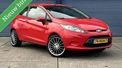 Rood Gebruikt 2010 Ford Fiesta Limited Hatchback | € 3.340 (Goede deal)