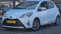 Wit Gebruikt 2017 Toyota Yaris Hybrid Plus Hatchback | € 13.950 (Eerlijke prijs)