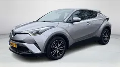 Grijs Gebruikt 2018 Toyota C-HR Executive SUV | € 20.900 (Eerlijke prijs)