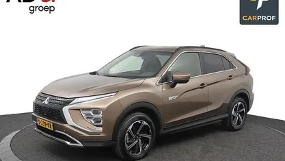 Bruin Gebruikt 2021 Mitsubishi Eclipse Cross Instyle SUV | € 23.825 (Goede deal)