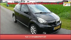 Zwart Gebruikt 2009 Toyota Aygo Comfort Hatchback | € 2.499 (Eerlijke prijs)