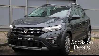 Grijs Occasion 2024 Dacia Sandero Comfort Hatchback | € 14.445 (Super prijs)