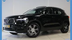 Zwart Gebruikt 2021 Volvo XC40 Inscription SUV | € 30.745 (Eerlijke prijs)