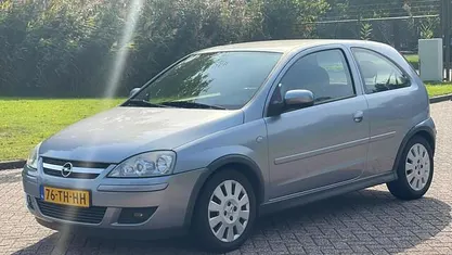 Occasion 2006 Opel Corsa Hatchback | € 1.399 (Eerlijke prijs)