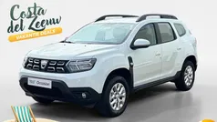 Blanc glacier 369 Gebruikt 2022 Dacia Duster Comfort SUV | € 20.435 (Eerlijke prijs)