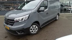 Gebruikt 2024 Renault Trafic Black Edition Van | € 35.400 (Eerlijke prijs)