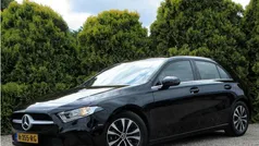 Zwart Gebruikt 2020 Mercedes A180 Business Hatchback | € 21.990 (Goede deal)