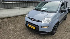 Grijs Gebruikt 2022 Fiat Panda Life Hatchback | € 14.750 (Eerlijke prijs)