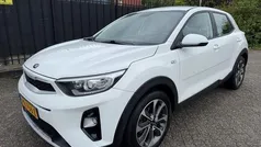 Wit Gebruikt 2017 Kia Stonic SUV | € 12.950 (Eerlijke prijs)