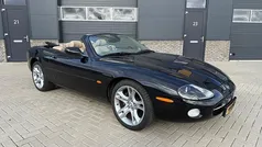 Zwart Gebruikt 2004 Jaguar XK8 Cabriolet | € 24.950 (Goede deal)