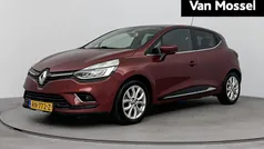 Rood Gebruikt 2018 Renault Clio IV Intens Hatchback | € 11.935 (Eerlijke prijs)