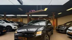 Grijs Gebruikt 2019 VW Golf VII Trendline Hatchback | € 12.750 (Eerlijke prijs)