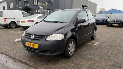 Occasion VW Fox Trendline 54 PK (39 kW) 2010 Zwart Hatchback