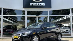 Jet black Gebruikt 2017 Mazda 2 Hatchback | € 13.950 (Goede deal)