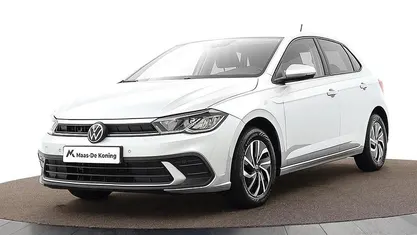 Grijs Gebruikt 2023 VW Polo Life Hatchback | € 20.440 (Goede deal)