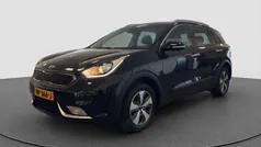 Zwart Gebruikt 2017 Kia Niro First Edition SUV | € 17.945 (Eerlijke prijs)