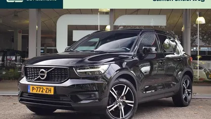 Zwart Occasion 2022 Volvo XC40 R-Design SUV | € 25.898 (Goede deal)