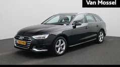 Zwart Gebruikt 2024 Audi A4 Advanced Stationwagen | € 39.900 (Eerlijke prijs)