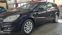 Zwart Gebruikt 2009 Opel Astra Stationwagen | € 2.500 (Eerlijke prijs)