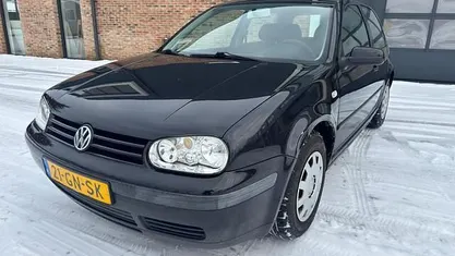 Gebruikt 2001 VW Golf IV Trendline Hatchback | € 2.450 (Eerlijke prijs)