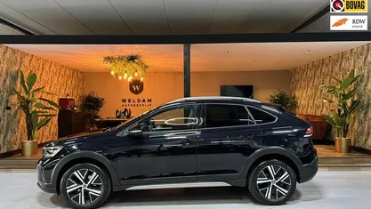 Zwart Gebruikt 2021 VW Taigo Style SUV | € 22.985 (Eerlijke prijs)