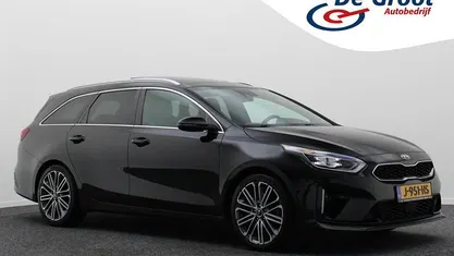 Zwart Gebruikt 2020 Kia ProCeed Stationwagen | € 20.950 (Eerlijke prijs)