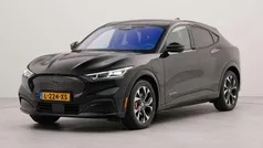 Gebruikt 2021 Ford Mustang Mach-E SUV | € 24.750 (Super prijs)