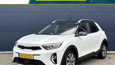 Wit Gebruikt 2022 Kia Stonic SUV | € 20.316 (Eerlijke prijs)