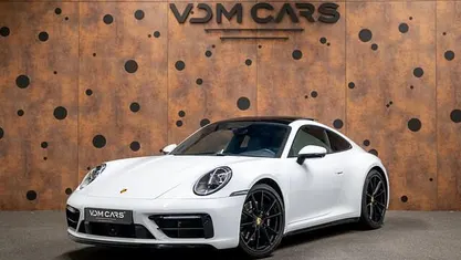 Wit (metallic) Gebruikt 2021 Porsche 911 Carrera 4S Coupé | € 136.900 (Super prijs)