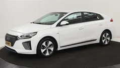 Wit Gebruikt 2017 Hyundai Ioniq Comfort Sedan | € 12.900 (Eerlijke prijs)