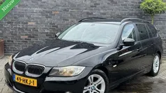 Zwart Gebruikt 2009 BMW 318 Executive Stationwagen | € 3.995 (Eerlijke prijs)