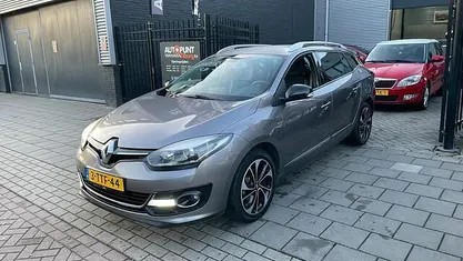 Grijs Occasion 2014 Renault Mégane GrandTour Bose Edition Stationwagen | € 3.499 (Eerlijke prijs)