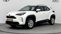 Wit Gebruikt 2023 Toyota Yaris Cross Active SUV | € 24.945 (Eerlijke prijs)