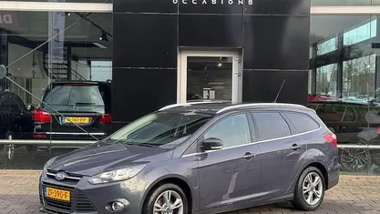 Grijs (metallic) Occasion 2012 Ford Focus Titanium Stationwagen | € 5.995 (Eerlijke prijs)