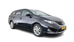 Toyota Auris Hybrid