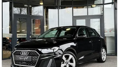Zwart Occasion 2021 Audi A1 Sportback S-Line Hatchback | € 23.950 (Eerlijke prijs)