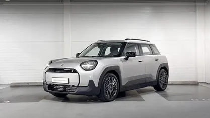 Melting silver iii Gebruikt 2025 Mini Aceman Essential SUV | € 34.450 (Eerlijke prijs)