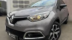Grijs, metallic lak Gebruikt 2017 Renault Captur Dynamique SUV | € 12.950 (Eerlijke prijs)