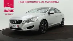 Gebruikt 2011 Volvo S60 Momentum Sedan | € 9.899 (Eerlijke prijs)