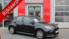 Gebruikt 2024 Toyota Yaris Limited Hatchback | € 26.400 (Eerlijke prijs)