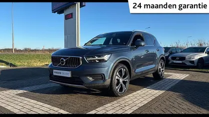 Blauw Occasion 2022 Volvo XC40 Inscription SUV | € 29.940 (Eerlijke prijs)