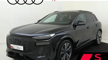 Zwart (metallic) Gebruikt 2024 Audi SQ6 e-tron Basis SUV | € 82.950 (Eerlijke prijs)