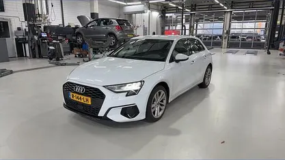 Wit Occasion 2022 Audi A3 Sportback Hatchback | € 22.450 (Goede deal)