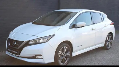 Wit Gebruikt 2021 Nissan Leaf 360º Hatchback | € 16.850 (Eerlijke prijs)