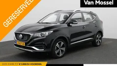 Zwart Gebruikt 2020 MG ZS Luxury Sedan | € 14.995 (Eerlijke prijs)