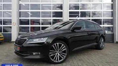 Gebruikt 2017 Skoda Superb Business Line Stationwagen | € 17.950 (Super prijs)