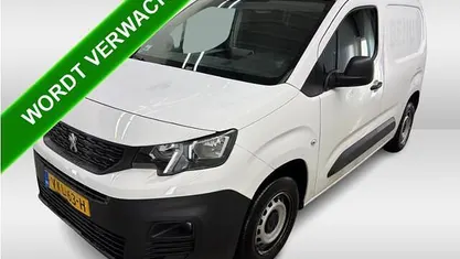 Occasion 2021 Peugeot Partner Premium MPV | € 11.990 (Super prijs)