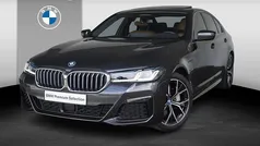 Grijs Gebruikt 2022 BMW 530e Executive Sedan | € 43.995 (Eerlijke prijs)