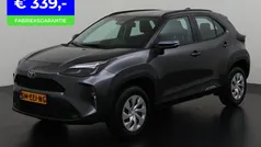 Grijs Gebruikt 2024 Toyota Yaris Cross Business Edition SUV | € 26.895 (Super prijs)